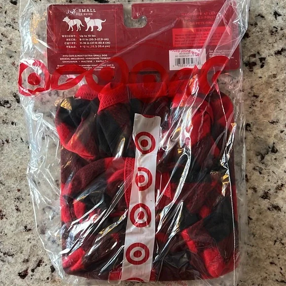 New - Wondershop Buffalo Check Matching Family Dog Pajamas in Red & Black - Picture 6 of 7